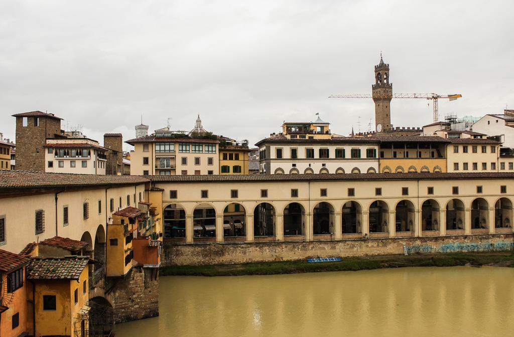 Ponte Vecchio 3 bedroom apartment Florencia Habitación foto